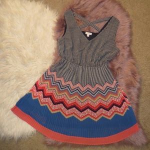 NWT Charming Charlie Pleated Dress